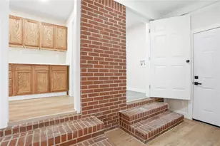 1902 Mural Cir, Morrow, GA 30260 - Photo 15