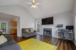 227 Diamond Ct, Carrollton, GA 30116 - Photo 3