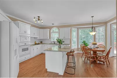1953 Kennard Place, Snellville, GA 30078 - Photo 13