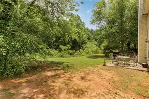 4001 English Valley Dr, Ellenwood, GA 30294 - Photo 35