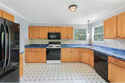 4001 English Valley Drive, Ellenwood, GA 30294 - Photo 13