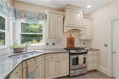 3050 Dogwood Hollow Lane, Lawrenceville, GA 30043 - Photo 19
