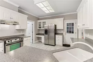 106 Telfair Pl, Athens, GA 30606 - Photo 13