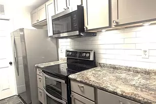 101 Warm Springs Cir, Roswell, GA 30075 - Photo 5