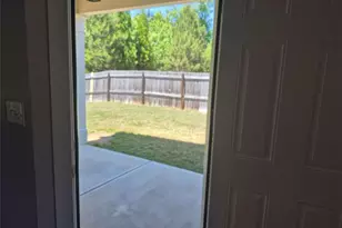 3213 Camden Ct, South Fulton, GA 30349 - Photo 13