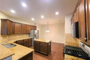2690 Gold Creek Ln, Cumming, GA 30041 - Photo 7