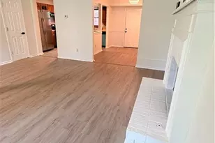 702 Redland Dr, Jonesboro, GA 30238 - Photo 7