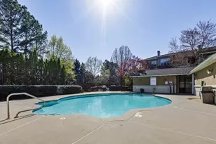 2700 Pine Tree Road NE, Atlanta, GA 30324 - Photo 17