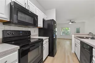 2700 Pine Tree Road NE, Atlanta, GA 30324 - Photo 5