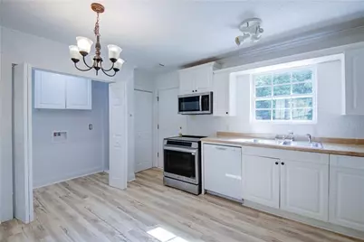 2968 Sky Lake Circle, Gainesville, GA 30506 - Photo 7