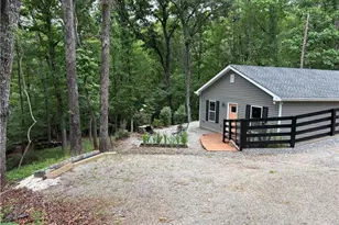 312 Aurum Hill Dr, Cleveland, GA 30528 - Photo 3