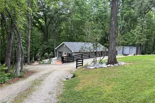 312 Aurum Hill Dr, Cleveland, GA 30528 - Photo 5