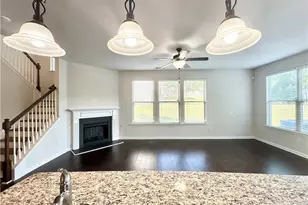 1933 Paxton Ridge Ct, Lilburn, GA 30047 - Photo 9
