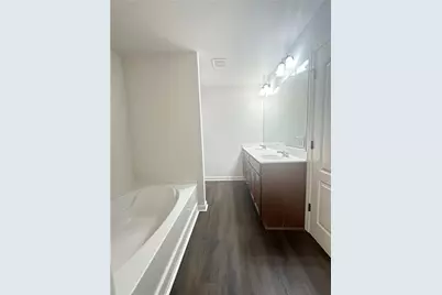 1933 Paxton Ridge Court, Lilburn, GA 30047 - Photo 21