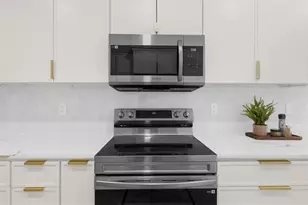 1661 Oak Ridge Cir SW, Stone Mountain, GA 30087 - Photo 19