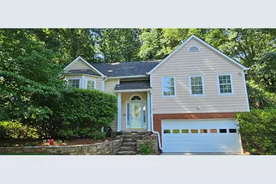 210 Radner Run, Lawrenceville, GA 30043 - Photo 3