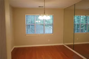210 Radner Run, Lawrenceville, GA 30043 - Photo 9