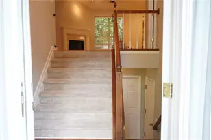 210 Radner Run, Lawrenceville, GA 30043 - Photo 3