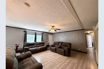 1048 Robin Hood Drive, Murrayville, GA 30564 - Photo 3