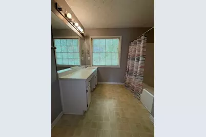 1079 Megan Court, Sugar Hill, GA 30518 - Photo 7