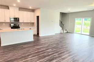 1050 Sunny Lk Dr, Lawrenceville, GA 30043 - Photo 3