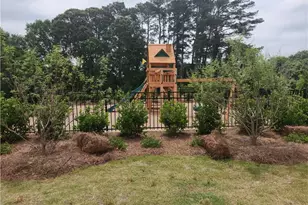 1050 Sunny Lk Dr, Lawrenceville, GA 30043 - Photo 29