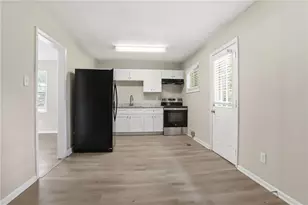 3681 Daisy Dr, Decatur, GA 30032 - Photo 13