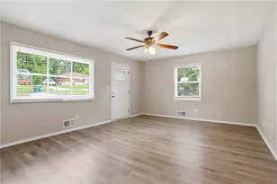 3681 Daisy Dr, Decatur, GA 30032 - Photo 9