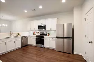 6728 Pierless Ave, Buford, GA 30518 - Photo 13