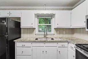 1215 Burnt Hickory Rd, Douglasville, GA 30134 - Photo 7