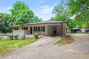 1215 Burnt Hickory Rd, Douglasville, GA 30134 - Photo 1