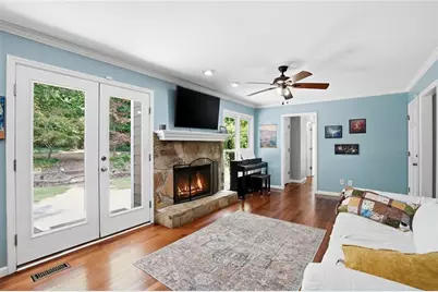 3778 Churchill Drive SW, Marietta, GA 30064 - Photo 9