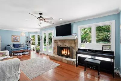 3778 Churchill Drive SW, Marietta, GA 30064 - Photo 11