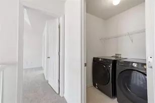 1578 Ridge Point Dr, Lawrenceville, GA 30043 - Photo 29