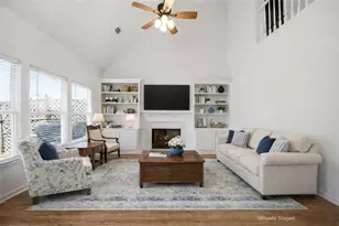 1578 Ridge Point Dr, Lawrenceville, GA 30043 - Photo 5
