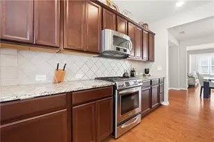 4293 Laurel Creek Ct SE, Smyrna, GA 30080 - Photo 5