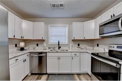 801 Davis Street, Monroe, GA 30655 - Photo 11