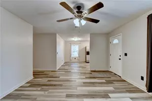 801 Davis St, Monroe, GA 30655 - Photo 7