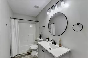 801 Davis St, Monroe, GA 30655 - Photo 31