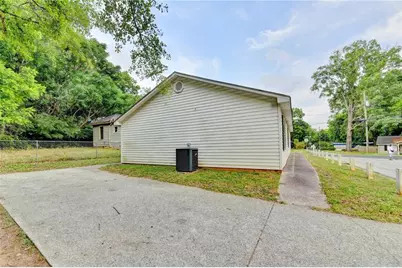 801 Davis Street, Monroe, GA 30655 - Photo 33