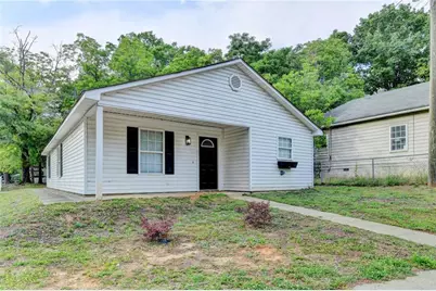 801 Davis Street, Monroe, GA 30655 - Photo 3