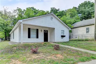801 Davis St, Monroe, GA 30655 - Photo 3