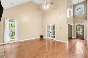 160 Brittany Ln, Senoia, GA 30276 - Photo 3