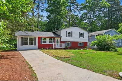7348 Mockingbird Trail, Riverdale, GA 30274 - Photo 3