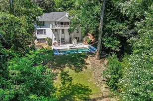 4575 Tall Pines Dr NW, Atlanta, GA 30327 - Photo 19