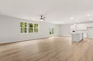 3093 Hallsley Dr, South Fulton, GA 30349 - Photo 15