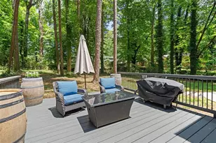 4686 Fountainhead Dr, Stone Mountain, GA 30083 - Photo 5