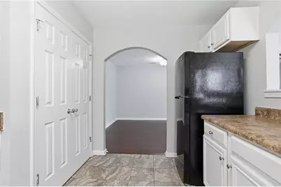2879 Two Lake Circle, Atlanta, GA 30349 - Photo 13