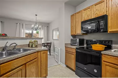 1509 Creek Bend Lane, Lawrenceville, GA 30043 - Photo 11