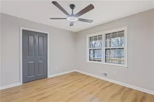 6540 Chickasaw Dr, Douglasville, GA 30135 - Photo 5